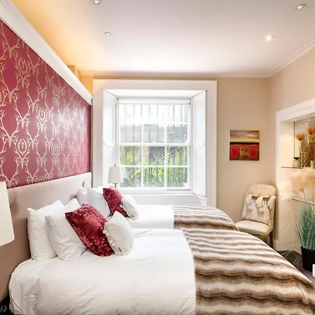 Joivy Ultra Luxe Near Princes Street *