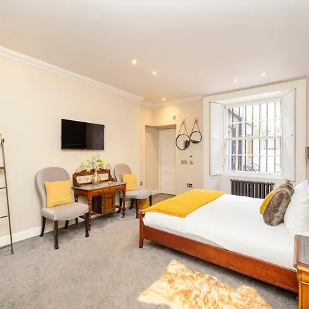 Joivy Ultra Luxe Near Princes Street Apartmán