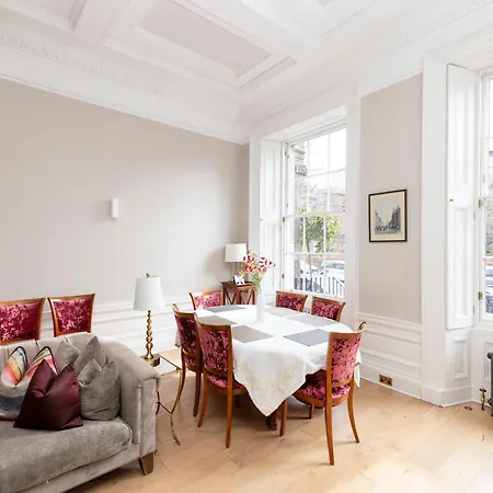 Joivy Ultra Luxe Near Princes Street * 爱丁堡