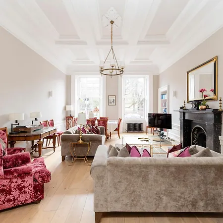 Joivy Ultra Luxe Near Princes Street *