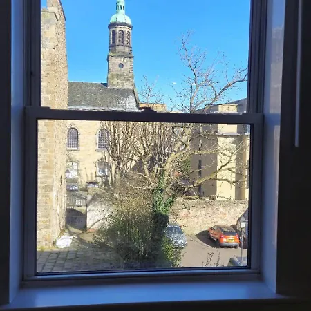 Apartment Old Town - Royal Mile Neighbour 2-bed, 2-bath