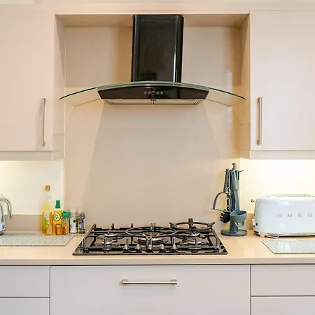 Villa Amulree, Edinburgh