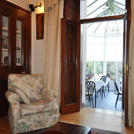Ashdene House 4*