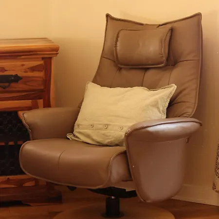 3 Bedrooms Flat In Old Town Sleeps 6 Apartmán