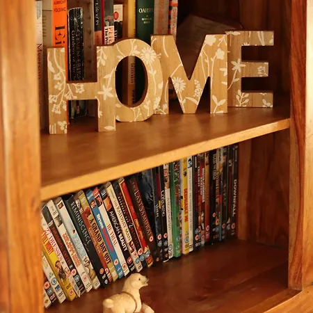 3 Bedrooms Flat In Old Town Sleeps 6