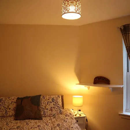 3 Bedrooms Flat In Old Town Sleeps 6 * Edinburgh