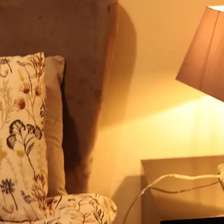 Apartment 3 Bedrooms Flat In Old Town Sleeps 6 *
