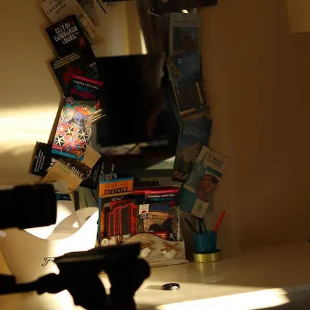 3 Bedrooms Flat In Old Town Sleeps 6 Appartement