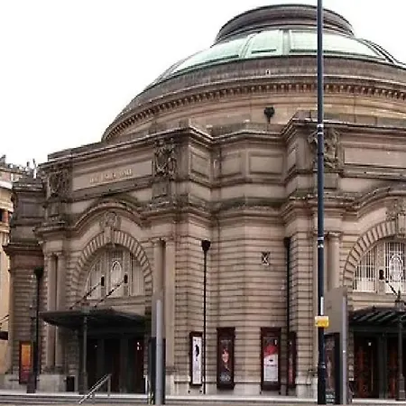 One Bedroom Flat In Old Town , Heart Of Flat Sleeps 6 Apartmán