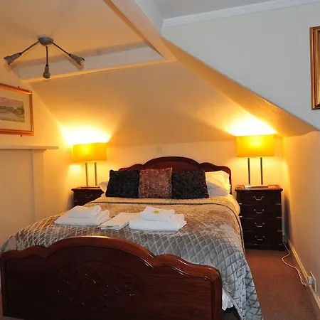 Bed & Breakfast Sixteen Edinburgh