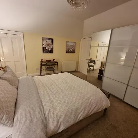 Apartment Edinburgh Stays *