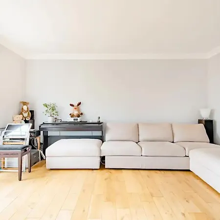 Ensuite Double With Private Parking Homestay *