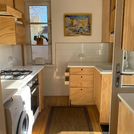 2 Bed With Garden Near Centre & Beach, Free Parking * Edinburgh