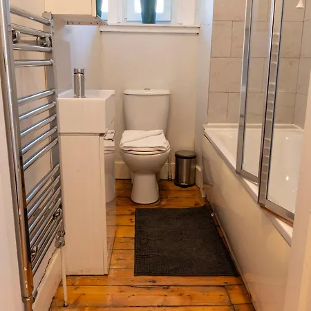 Cosy Flat Near Centre