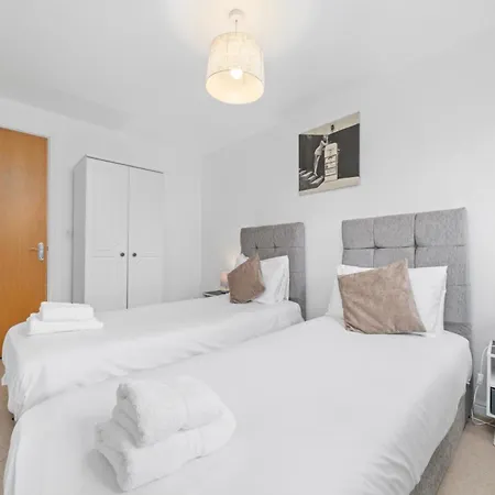 Holiday home Saughton With Views Of Water Of Leith Edinburgh