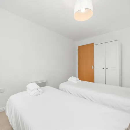 Holiday home Saughton With Views Of Water Of Leith Edinburgh