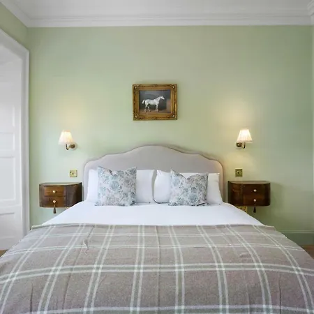 The Townhouse - Leith Aparthotel *
