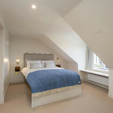 The Townhouse - Leith Aparthotel *