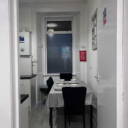 Modern Flat Near Centre! Apartament
