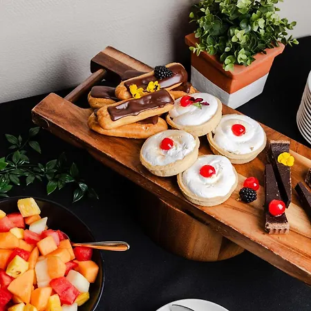 Radisson Blu Hotel, Centre Hotel