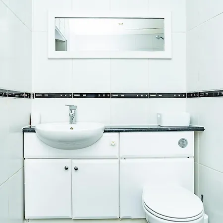 Hotel-style With Free Parking, Sleeps 4 Apartmán Edinburgh