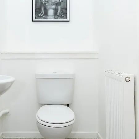 Apartment Luxury 3-bed Townhouse With Free Parking And Edinburgh