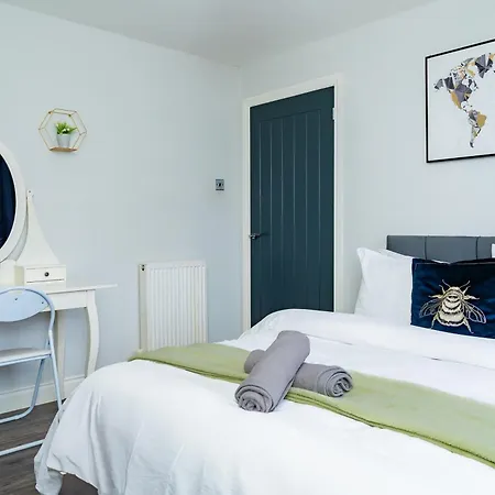 Lägenhet Luxury 2-bed Townhouse With Free Parking, Near Edinburg