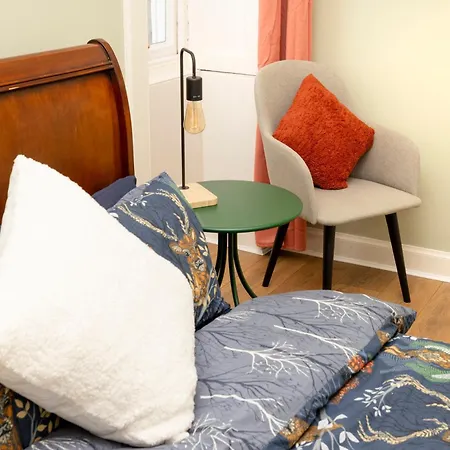 Stylish 1-bedroom Daire Edinburgh