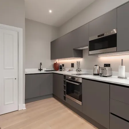 Destiny Scotland George Iv Apartmán *