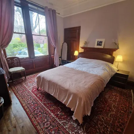 Apartamento Victorian Charm - Lush Garden, Shops And Parking Edimburgo