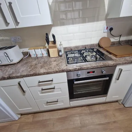 Apartamento Victorian Charm - Lush Garden, Shops And Parking Edimburgo