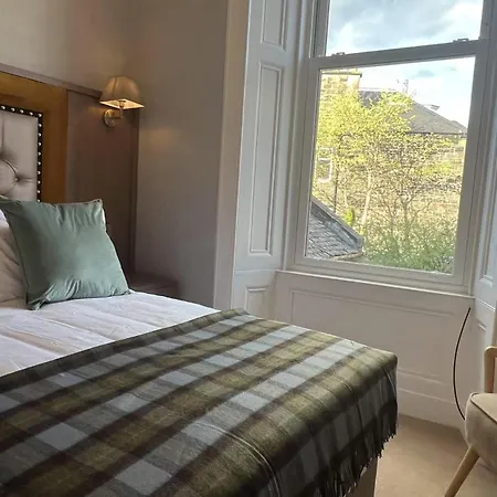 招待所 Kingston 3*