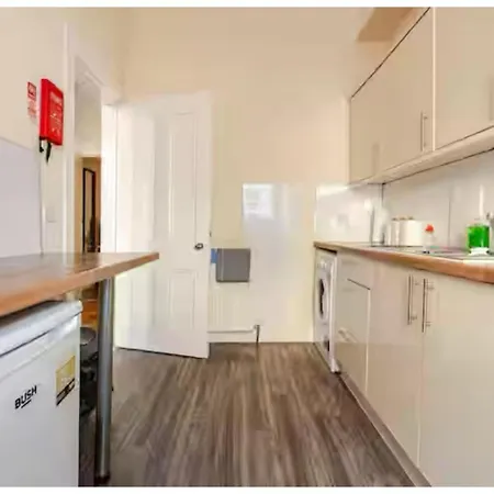 Charming 3-bed In Édimbourg