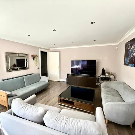 Appartamento Immanuel House - Modern Luxury Victorian 1872 - Ultrafast Starlink Wifi & Free Parking