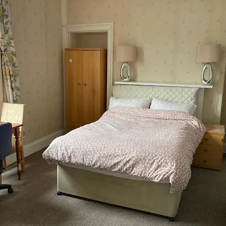 Gilmore Flat (adults Only) *