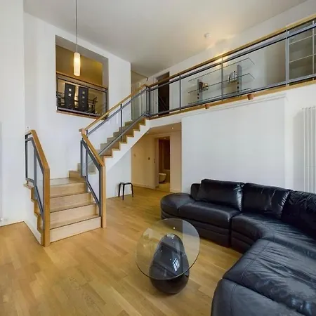 Boutique 4-bed Luxury Edinburgh