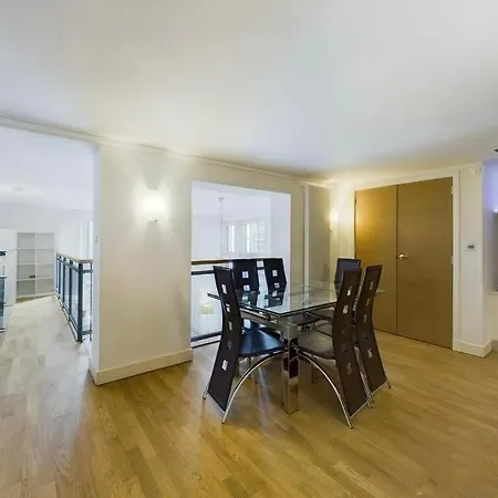 Boutique 4-bed Luxury * Edinburgh