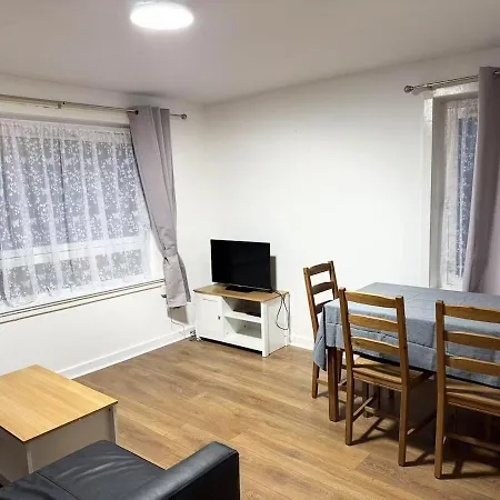 Royal Mile Escape-free Parking * Edinburg