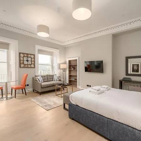Destiny Scotland George Iv Apartmán