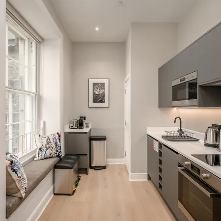 Destiny Scotland George Iv Edinburgh