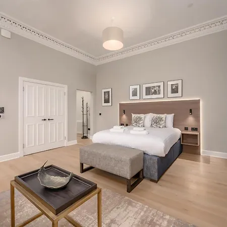Destiny Scotland George Iv Apartmán *