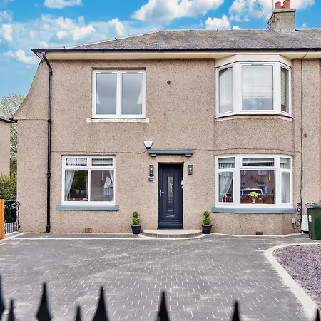 Crewe - Stylish 2 Bedroom Apt, Garden, Free Parking, Edin * Эдинбург