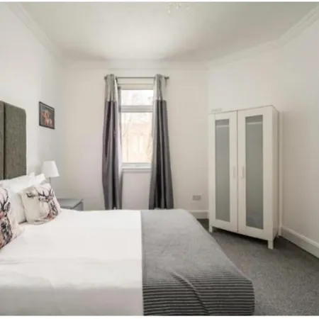 Holiday home Christiemiller Avenue *