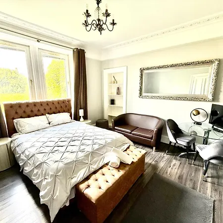 Appartement Immanuel House - Modern Luxury Victorian 1872 - Free Parking & Superfast Fibre Optic Wifi *