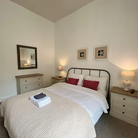 King's Stable 2 * Edinburgh