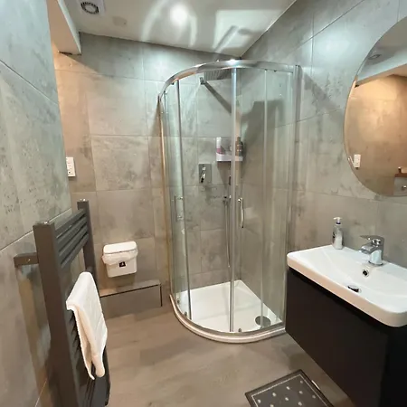 Two Bed Appartement *