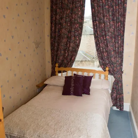 Gifford House Gasthof 4*