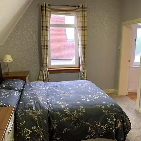 Hillhouse Pensión Edimburgo