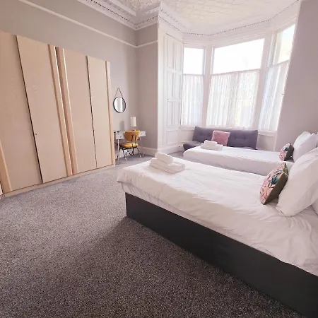 公寓 Delightful 4 Bedroom Family In Newington - Craigmillar Park *