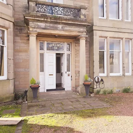 Апартаменты Delightful 4 Bedroom Family In Newington - Craigmillar Park Эдинбург
